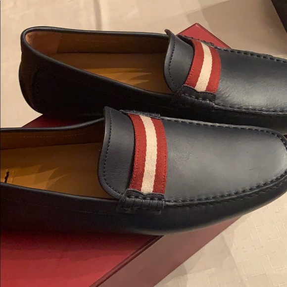 SOLD - Picture 3 of 8